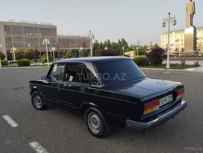 LADA (VAZ) 2107