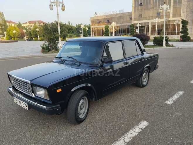 LADA (VAZ) 2107