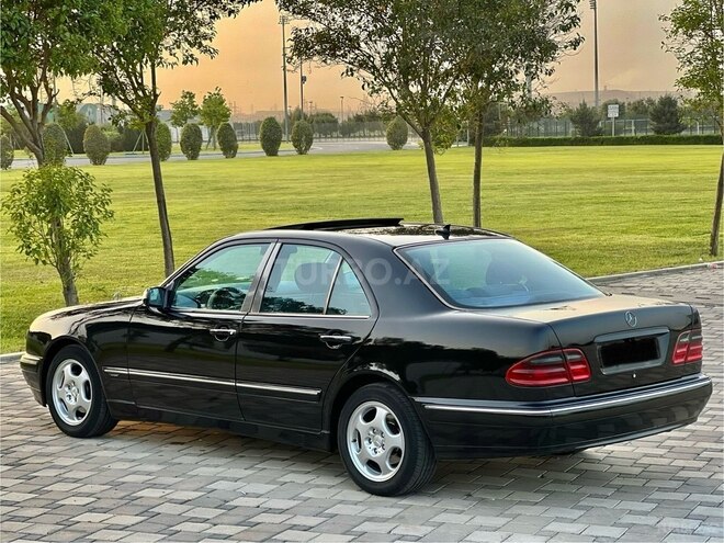 Mercedes E 220 d 2000, 334,000 km - 2.2 l - Bakı