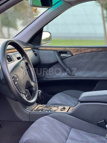 Mercedes E 220 d 2000, 334,000 km - 2.2 l - Bakı