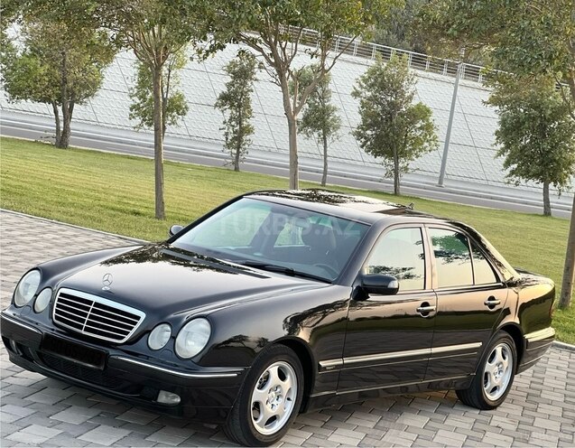 Mercedes E 220 d 2000, 334,000 km - 2.2 l - Bakı
