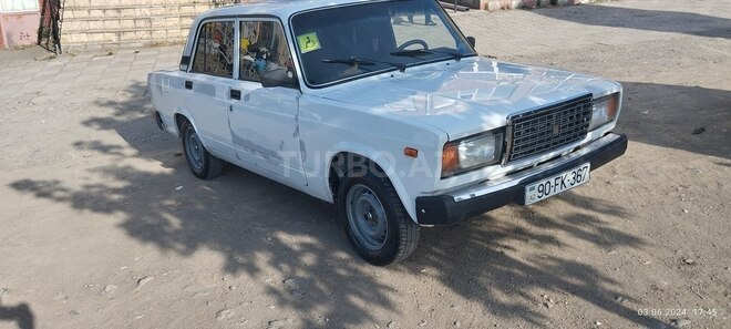 LADA (VAZ) 2107