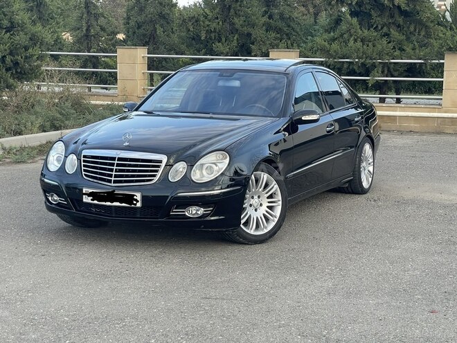 Mercedes E 320