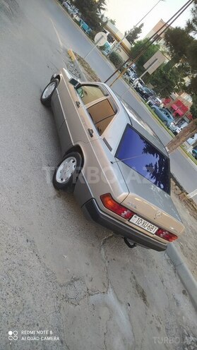 Mercedes 190 1992, 315,000 km - 2.0 l - Sumqayıt