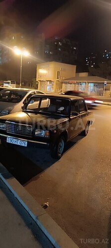 LADA (VAZ) 2107