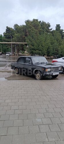 LADA (VAZ) 2107