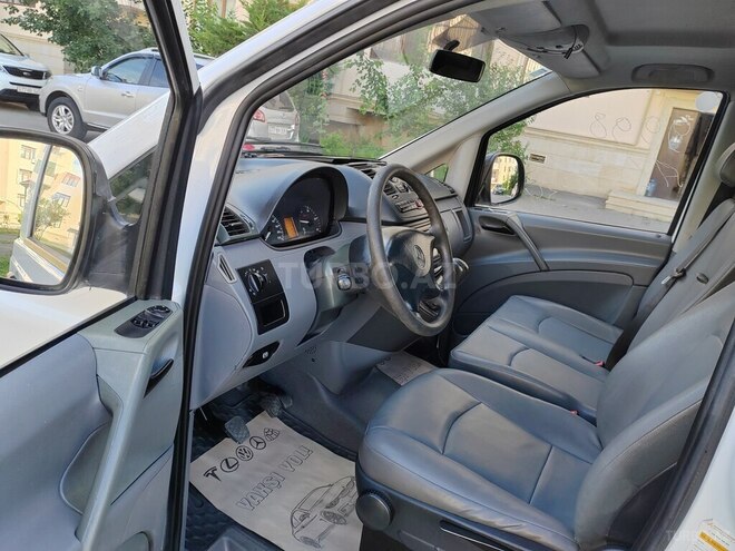 Mercedes Vito 111