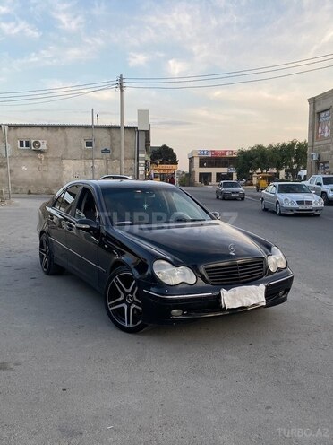 Mercedes C 240