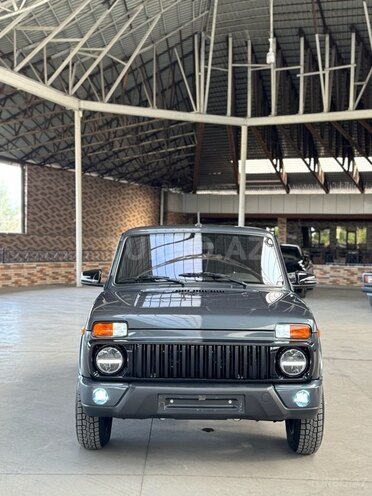 LADA (VAZ) Niva 2021, 24,000 km - 1.7 l - Gəncə