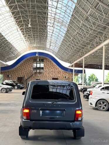 LADA (VAZ) Niva 2021, 24,000 km - 1.7 l - Gəncə