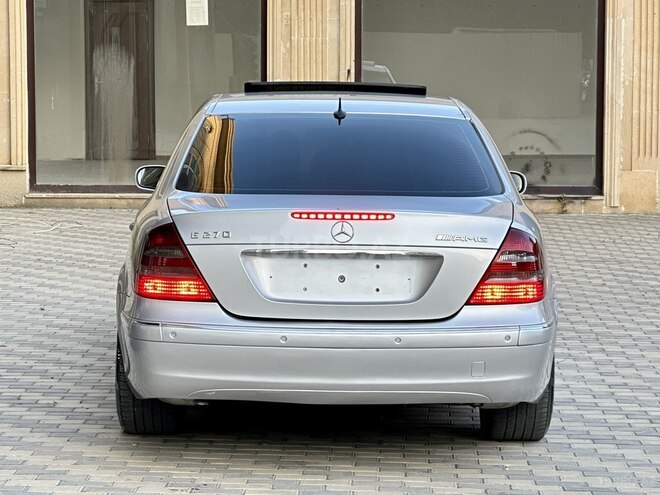 Mercedes E 270 2002, 248,000 km - 2.7 l - Bakı