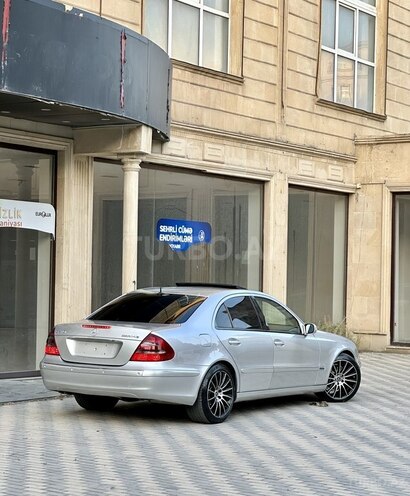 Mercedes E 270 2002, 248,000 km - 2.7 l - Bakı