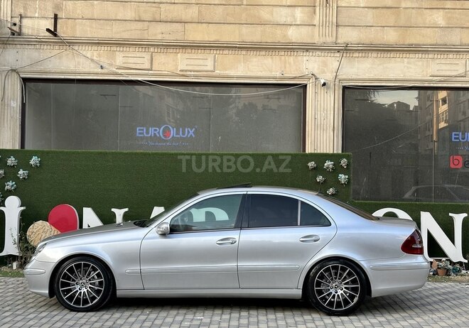 Mercedes E 270 2002, 248,000 km - 2.7 l - Bakı