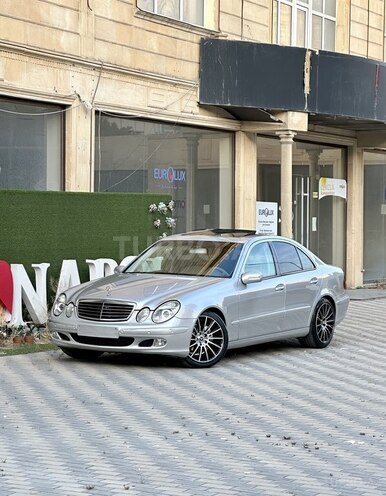 Mercedes E 270 2002, 248,000 km - 2.7 l - Bakı