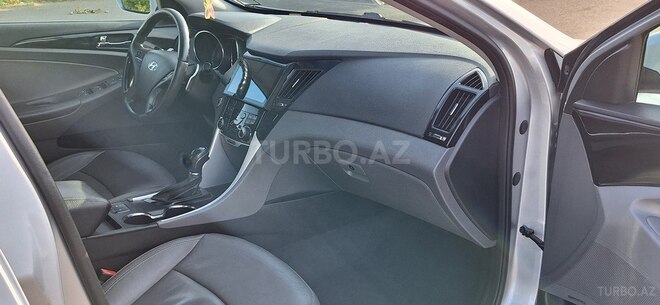 Hyundai Sonata 2011, 160,000 km - 2.0 l - Tovuz