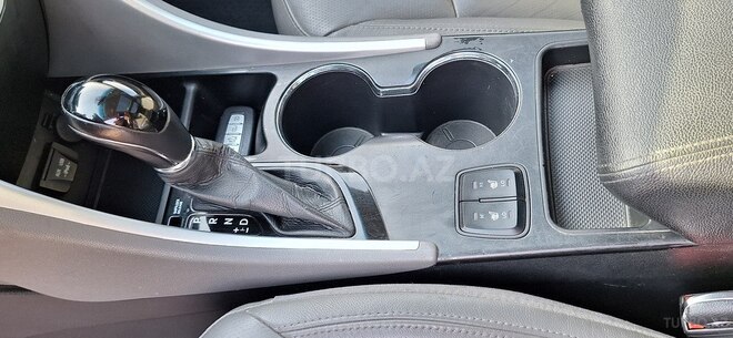 Hyundai Sonata 2011, 160,000 km - 2.0 l - Tovuz
