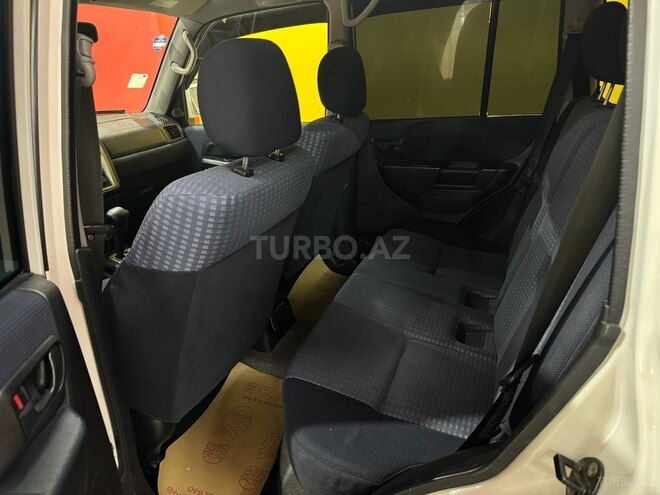 Mitsubishi Pajero io