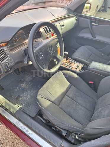 Mercedes E 320 2000, 750,000 km - 3.2 л - Bakı