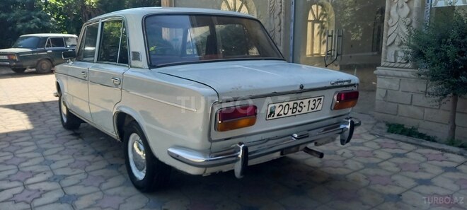 LADA (VAZ) 2103