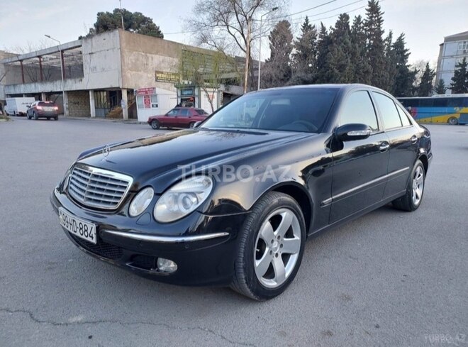 Mercedes E 270 2003, 341,000 km - 2.7 л - Quba