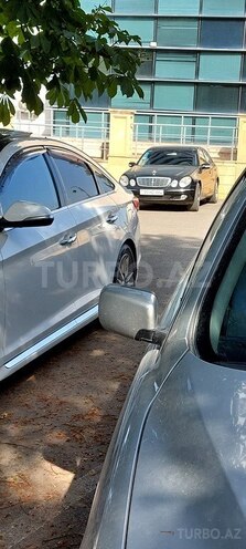 Mercedes E 270 2003, 341,000 km - 2.7 л - Quba