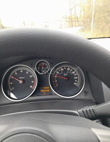 Opel Astra 2006, 195,000 km - 1.4 l - Quba