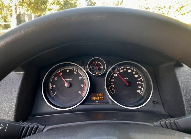 Opel Astra 2006, 195,000 km - 1.4 l - Quba
