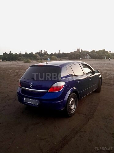 Opel Astra 2006, 195,000 km - 1.4 l - Quba
