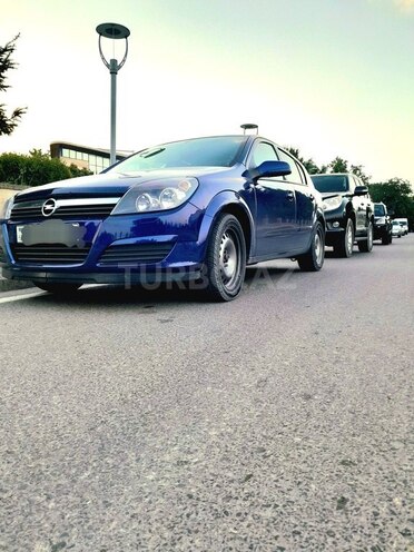 Opel Astra 2006, 195,000 km - 1.4 l - Quba