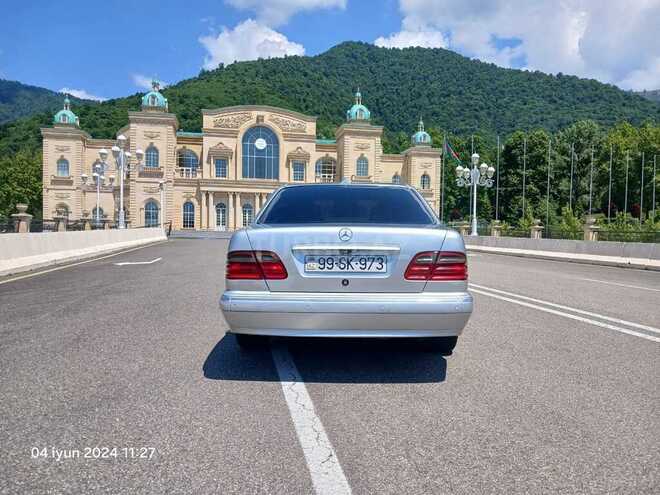 Mercedes E 220 d