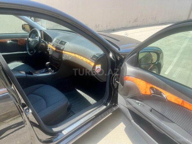 Mercedes E 220 d 2005, 401,000 km - 2.2 л - Bakı