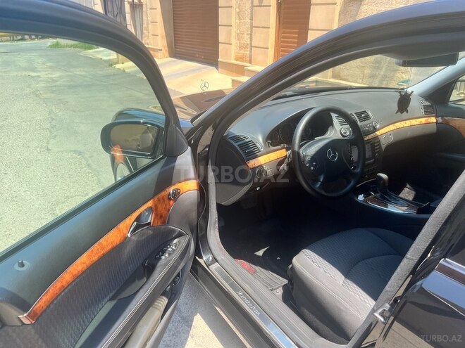 Mercedes E 220 d 2005, 401,000 km - 2.2 л - Bakı