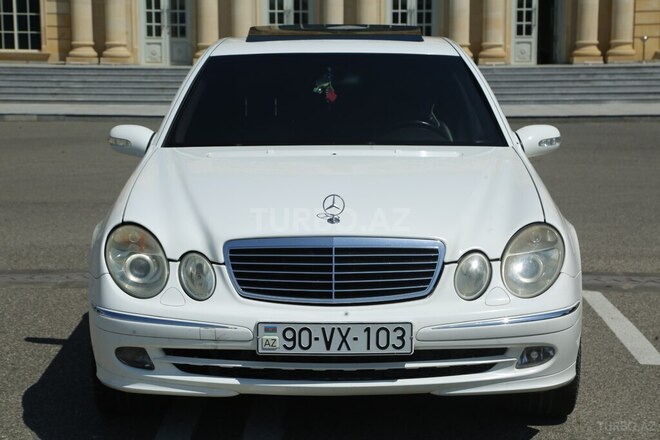 Mercedes E 320 2004, 235,600 km - 3.0 l - Qəbələ