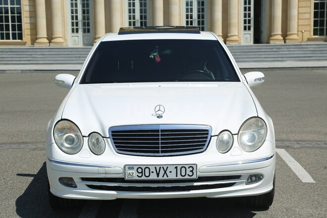 Mercedes E 320 2004, 235,600 km - 3.0 l - Qəbələ