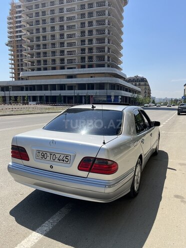 Mercedes E 220 d