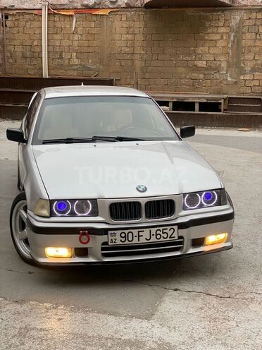 BMW 316