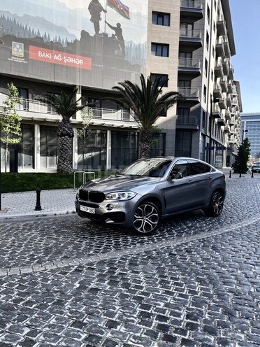 BMW X6