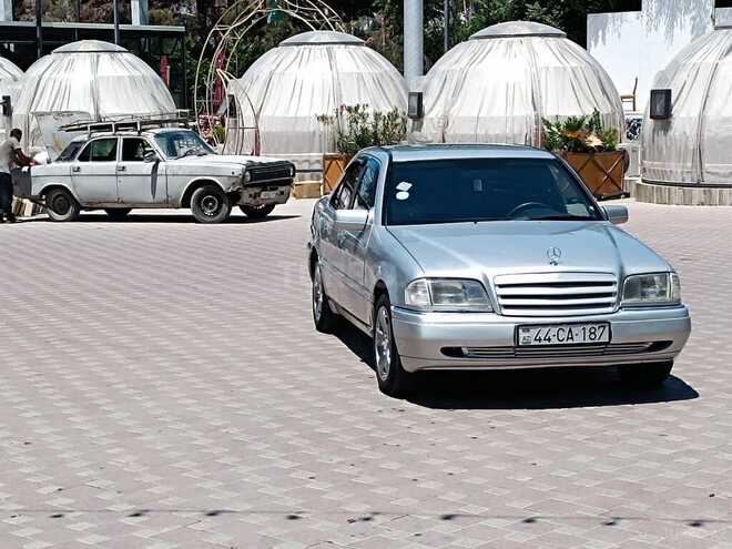 Mercedes C 220 1996, 456,000 km - 2.2 л - Şirvan