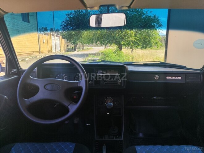 LADA (VAZ) 2107