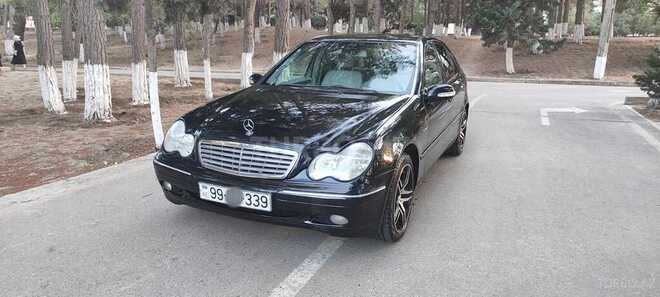 Mercedes C 240