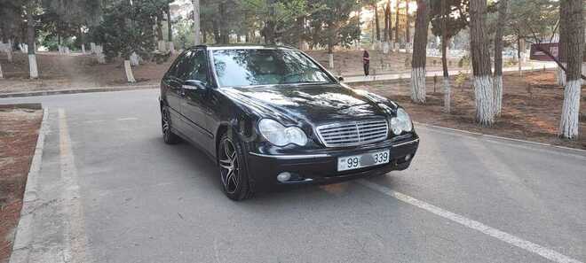 Mercedes C 240