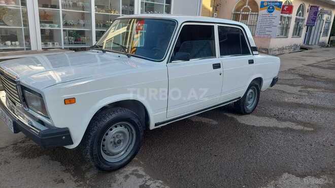 LADA (VAZ) 2107