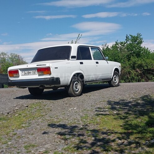 LADA (VAZ) 2107