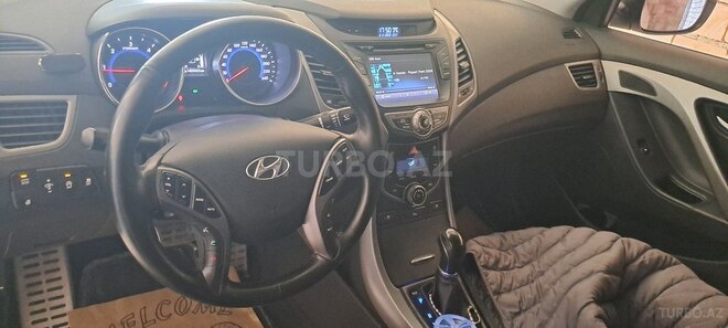 Hyundai Avante 2014, 140,000 km - 1.6 l - Astara