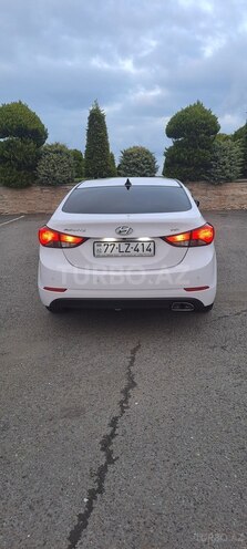 Hyundai Avante 2014, 140,000 km - 1.6 l - Astara