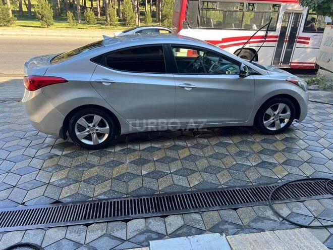Hyundai Elantra 2011, 289,682 km - 1.8 l - Bakı