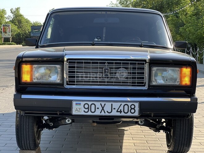 LADA (VAZ) 2107