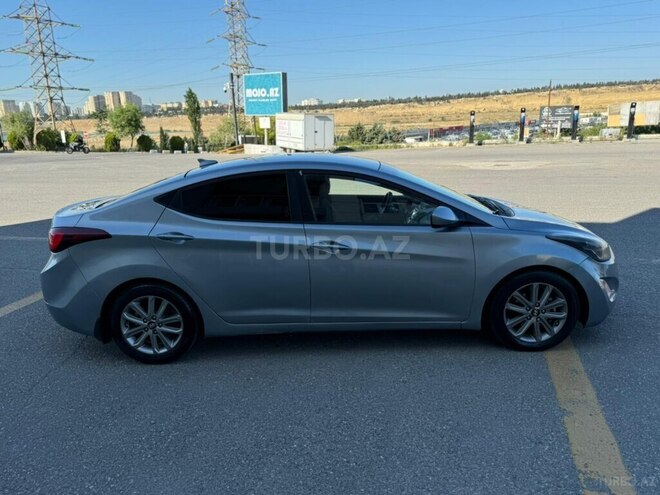 Hyundai Elantra 2016, 212,000 km - 1.8 л - Bakı