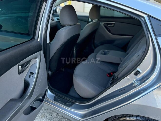 Hyundai Elantra 2016, 212,000 km - 1.8 л - Bakı