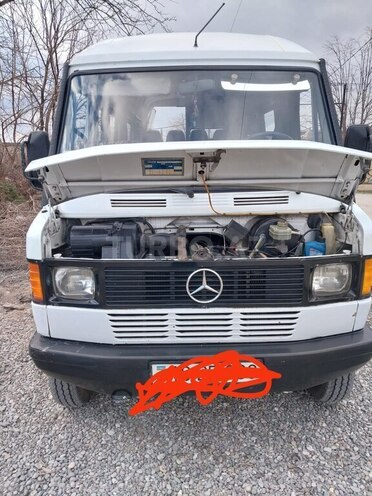 Mercedes 410 D